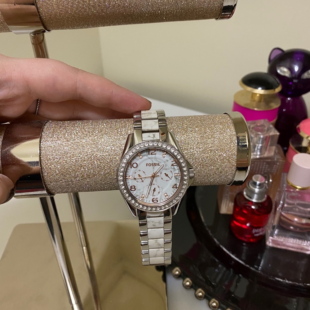 fossil watch